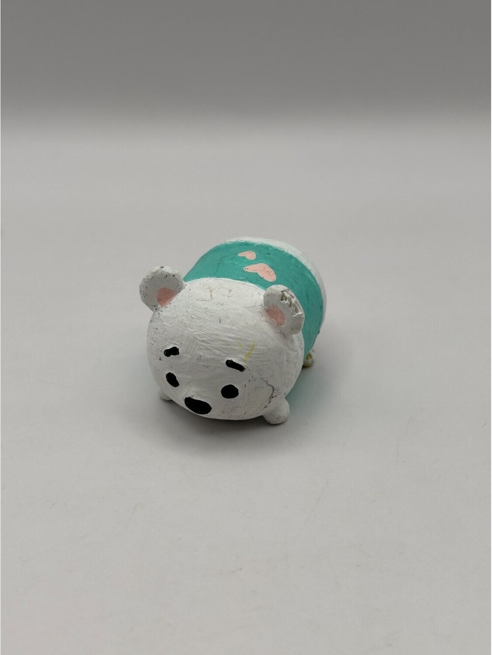 Custom Hand Painted White Bear Clay Mini Figurine Tsum Style Art Toy Heart